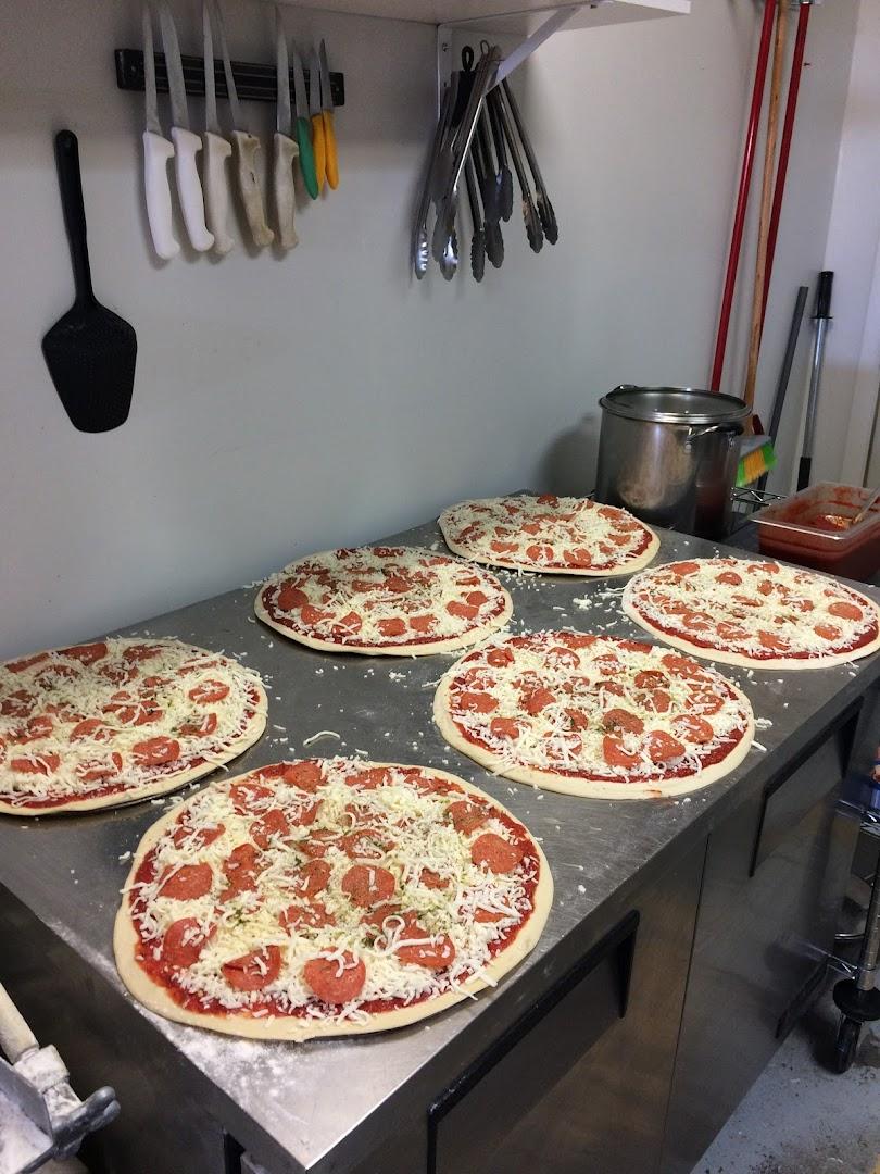 Dora's Pizza